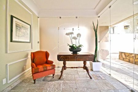 Apartamento à venda com 286m², 3 quartos e 3 vagas