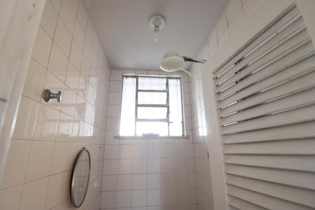 Casa de condomínio à venda com 360m², 3 quartos e 2 vagasÁrea de serviço - Banheiro