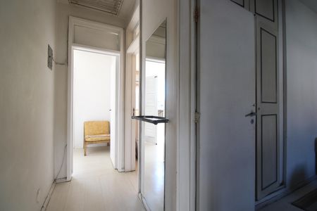 Casa de condomínio à venda com 360m², 3 quartos e 2 vagasCorredor