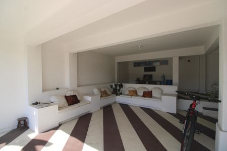 Casa de condomínio à venda com 360m², 3 quartos e 2 vagasÁrea de convivência 