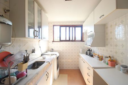 Casa de condomínio à venda com 360m², 3 quartos e 2 vagasCozinha