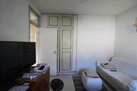 Casa de condomínio à venda com 360m², 3 quartos e 2 vagasQuarto 1