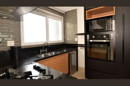 Apartamento à venda com 190m², 3 quartos e 3 vagas