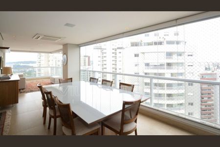Apartamento à venda com 190m², 3 quartos e 3 vagas