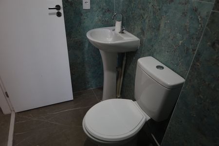 Apartamento à venda com 37m², 2 quartos e sem vagaBanheiro