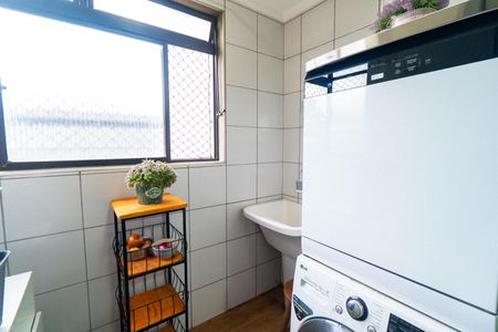 Apartamento para alugar com 60m², 2 quartos e 1 vaga Apartamento para alugar com 60m², 2 quartos e 1 vagaÁrea de Serviço