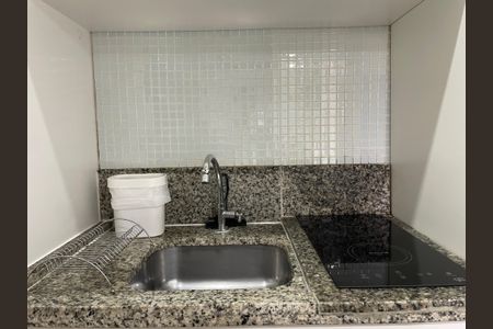Studio para alugar com 26m², 1 quarto e 1 vagaCozinha - Torneira