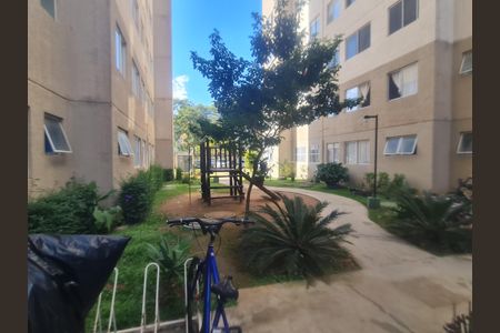 Apartamento para alugar com 42m², 2 quartos e 1 vagaÁrea comum 