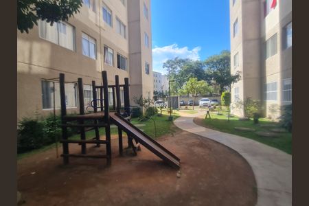 Apartamento para alugar com 42m², 2 quartos e 1 vagaÁrea comum 