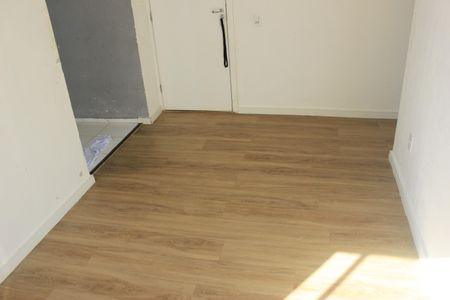 Sala  de apartamento para alugar com 2 quartos, 42m² em Jardim Iv Centenario, Guarulhos