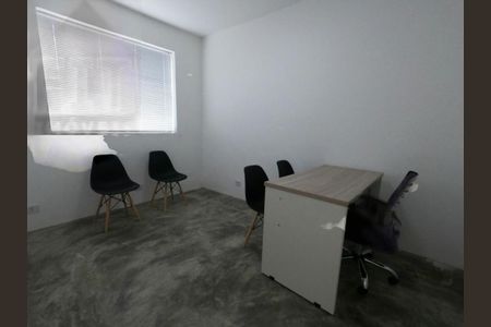Casa à venda com 4 quartos, 160m² em Mirandópolis, São Paulo