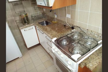 Apartamento à venda com 35m², 1 quarto e 1 vaga