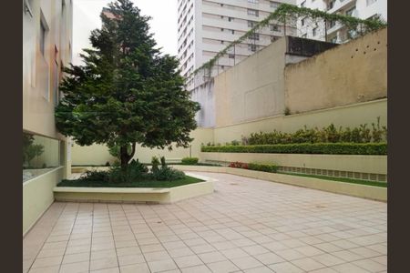 Apartamento à venda com 35m², 1 quarto e 1 vaga