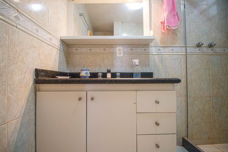 Apartamento para alugar com 90m², 3 quartos e 1 vaga Apartamento para alugar com 90m², 3 quartos e 1 vagaBanheiro Social