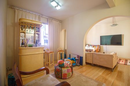 Apartamento para alugar com 90m², 3 quartos e 1 vaga Apartamento para alugar com 90m², 3 quartos e 1 vagaSala