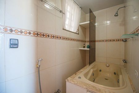 Apartamento para alugar com 90m², 3 quartos e 1 vaga Apartamento para alugar com 90m², 3 quartos e 1 vagaBanheiro Suite