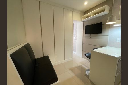 Sala de kitnet/studio para alugar com 1 quarto, 26m² em Granja Viana, Cotia