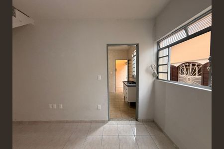 Sala de casa para alugar com 2 quartos, 57m² em Vila Didi, Jundiaí