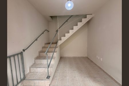 Sala de casa para alugar com 2 quartos, 57m² em Vila Didi, Jundiaí