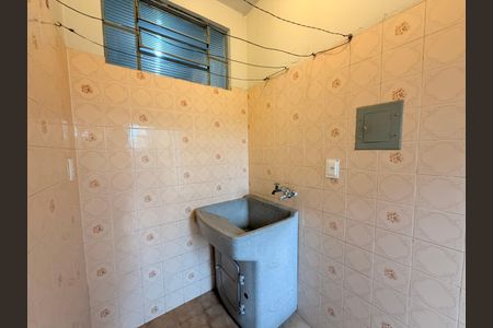 Casa para alugar com 57m², 2 quartos e sem vagaÁrea de Serviço
