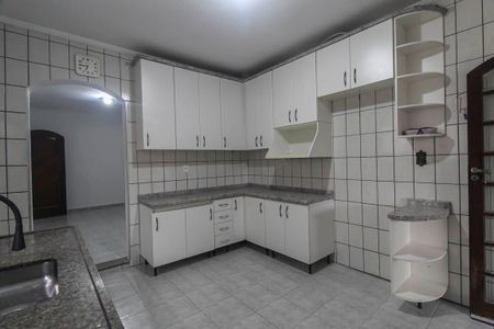 Casa para alugar com 120m², 3 quartos e 1 vagaCozinha