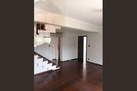 Casa à venda com 3 quartos, 140m² em Planalto Paulista, São Paulo