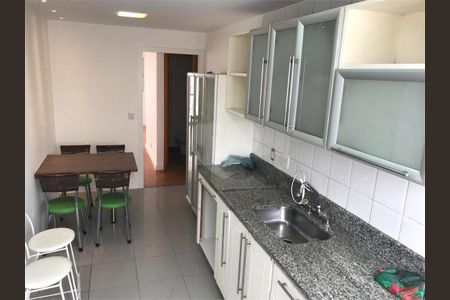 Apartamento à venda com 125m², 3 quartos e 3 vagas