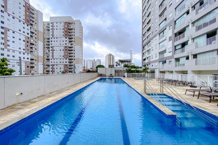 Apartamento à venda com 44m², 1 quarto e 1 vagaÁrea comum - Piscina