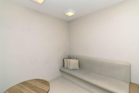Apartamento para alugar com 45m², 2 quartos e sem vagaÁrea comum - Salão de festas