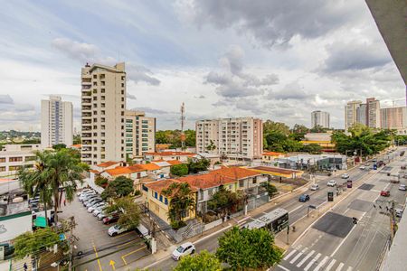 Studio para alugar com 32m², 1 quarto e sem vaga Studio para alugar com 32m², 1 quarto e sem vagaVaranda - vista