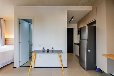 Studio para alugar com 32m², 1 quarto e sem vaga Studio para alugar com 32m², 1 quarto e sem vagaStudio