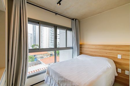 Studio para alugar com 32m², 1 quarto e sem vaga Studio para alugar com 32m², 1 quarto e sem vagaStudio