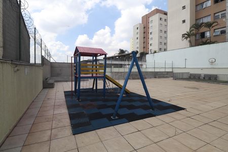 Apartamento para alugar com 52m², 2 quartos e 1 vagaÁrea comum - Playground