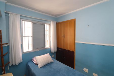 Quarto 1 de apartamento para alugar com 2 quartos, 52m² em Vila Mazzei, São Paulo