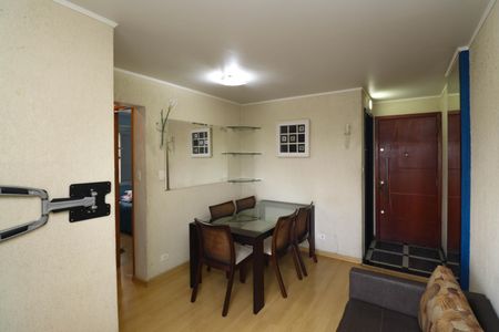 Sala  de apartamento para alugar com 2 quartos, 52m² em Vila Mazzei, São Paulo