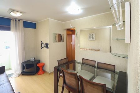 Sala  de apartamento para alugar com 2 quartos, 52m² em Vila Mazzei, São Paulo