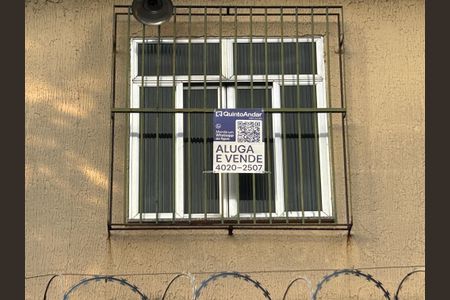 Casa à venda com 275m², 5 quartos e 3 vagasFachada + placa