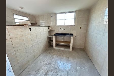 Casa à venda com 275m², 5 quartos e 3 vagasCozinha casa 3