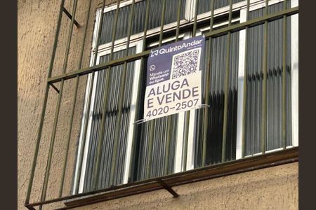 Casa à venda com 275m², 5 quartos e 3 vagasFachada + placa