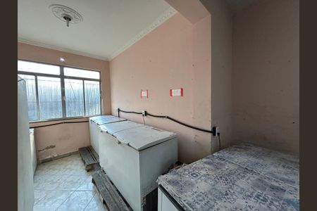 Casa à venda com 275m², 5 quartos e 3 vagasSala casa 1