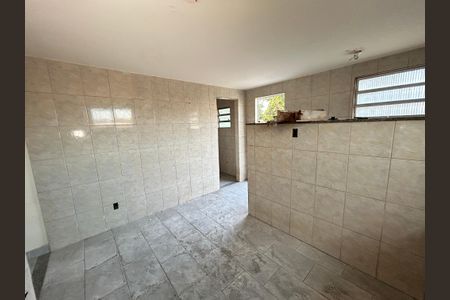 Casa à venda com 275m², 5 quartos e 3 vagasCozinha casa 3