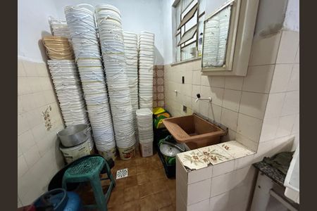 Casa à venda com 275m², 5 quartos e 3 vagasÁrea de Serviço casa 2