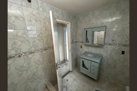 Casa à venda com 275m², 5 quartos e 3 vagasBanheiro casa 3
