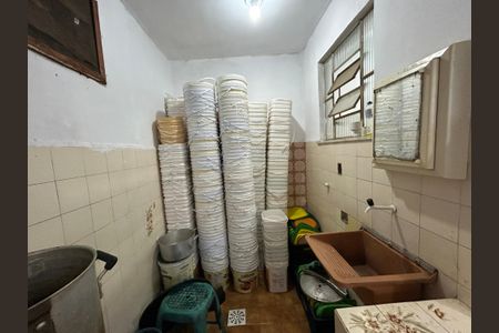 Casa à venda com 275m², 5 quartos e 3 vagasÁrea de Serviço casa 2