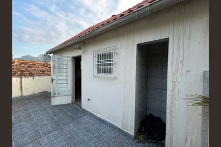Casa à venda com 275m², 5 quartos e 3 vagasVaranda casa 3