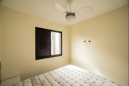 Apartamento para alugar com 78m², 3 quartos e 2 vagasQuarto 2
