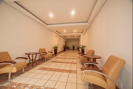 Apartamento para alugar com 78m², 3 quartos e 2 vagasHall social