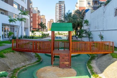 Apartamento à venda com 74m², 3 quartos e 2 vagasÁrea comum - Playground