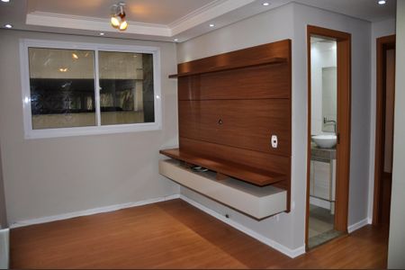 Detalhe - Sala e Sala de Jantar de apartamento para alugar com 2 quartos, 45m² em Jardim Iris, São Paulo