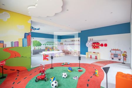 Apartamento à venda com 136m², 3 quartos e 2 vagas Apartamento à venda com 136m², 3 quartos e 2 vagasÁrea comum - Brinquedoteca
